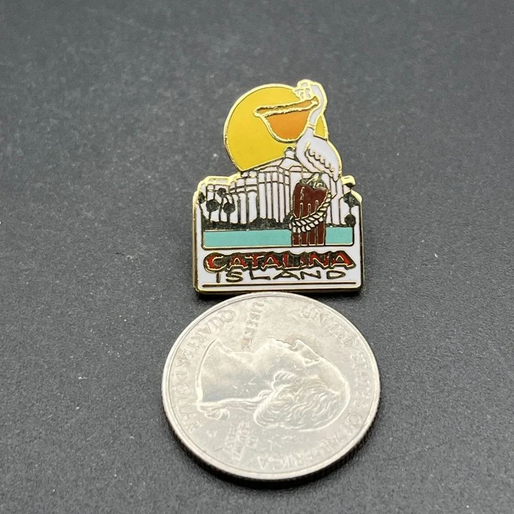 Catalina‎ Island California Pelican Lapel Hat Pin